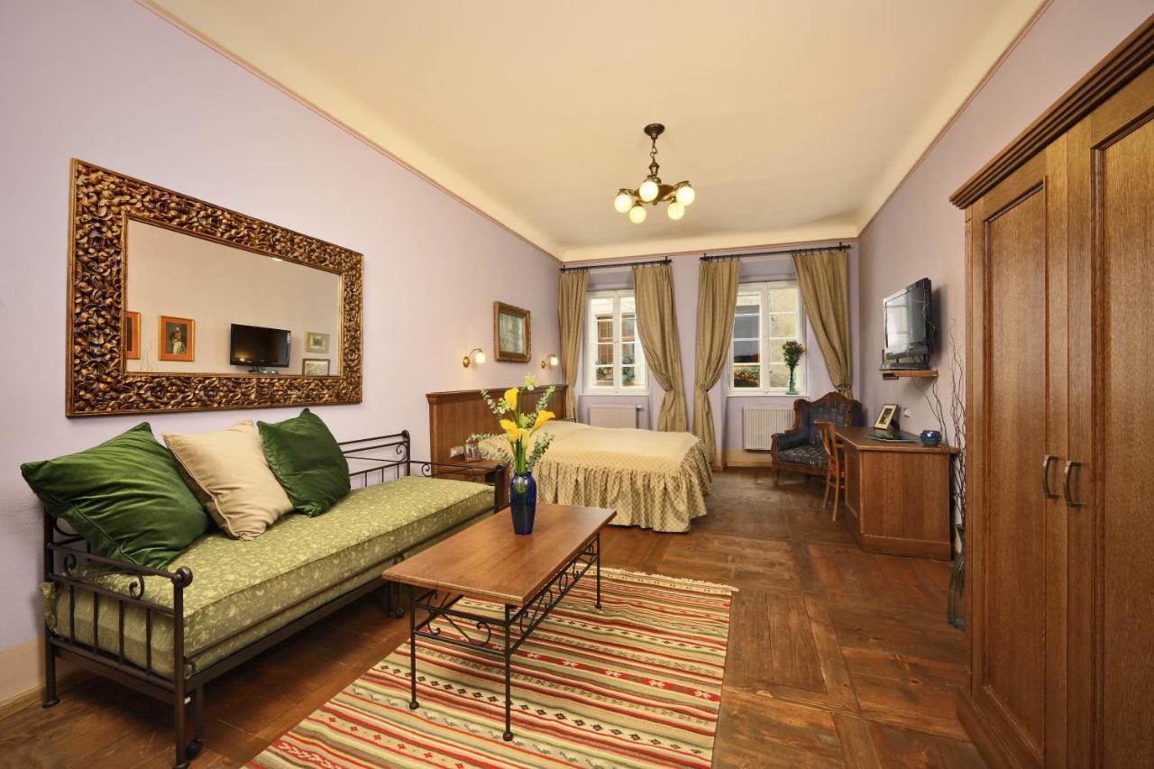 Hotel Edward Kelly Чеський Крумлов Екстер'єр фото